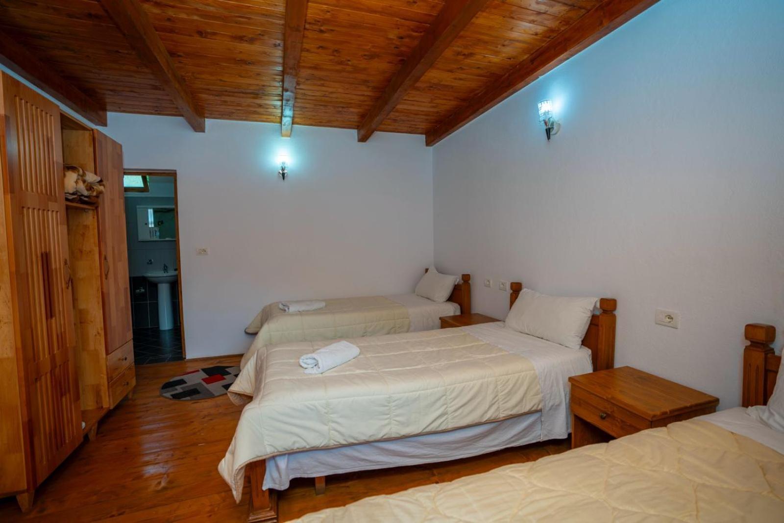 Bujtina Berishta Theth Hotel Екстериор снимка