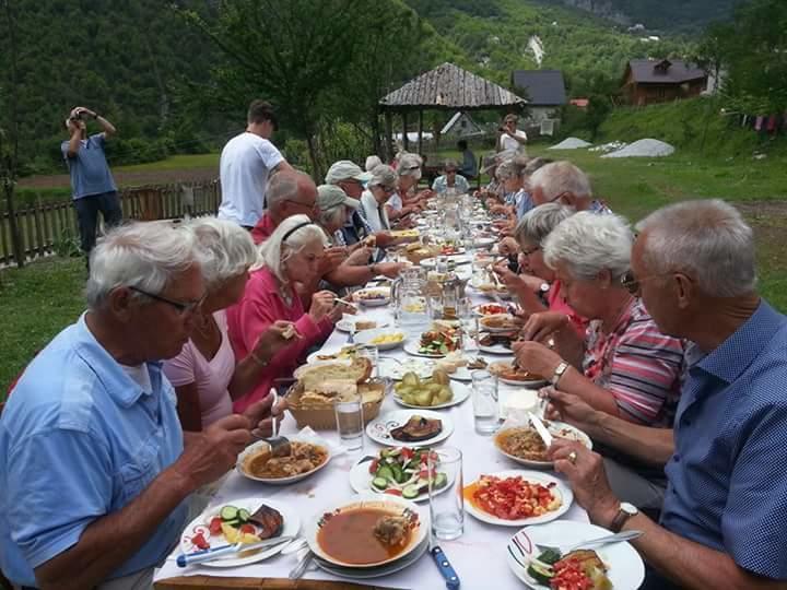 Bujtina Berishta Theth Hotel Екстериор снимка