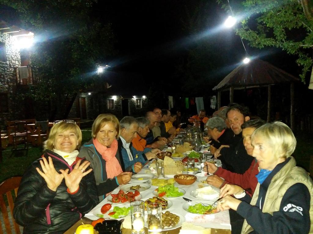 Bujtina Berishta Theth Hotel Екстериор снимка